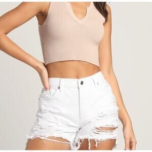 Free People Maggie Mid-Rise White Distressed Shorts NWT Size 30